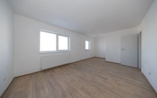 Casă modernă cu curte privată, aproape de Brașov – Cartierul Izvor - Poză 10