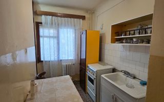 Garsonieră decomandată Sărari Lic. Henri Coandă - Poză 3