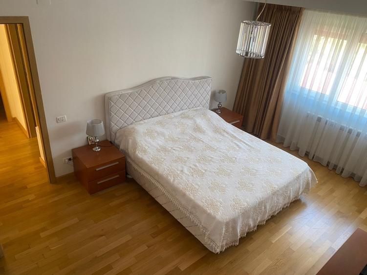 Vand Apartament 5 camere duplex-doua locuri de parcare Soseaua Nordului - Poză 3