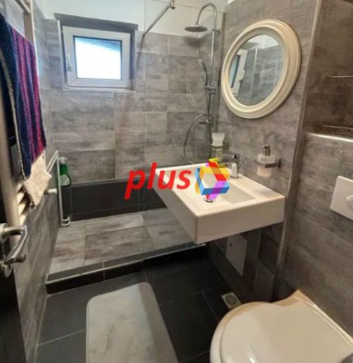 Apartament cu patru camere, zona Florilor/Craiter , 80 mp - Poză 6