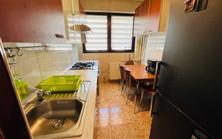 Apartament Titan/Scoala 195 Hamburg - Poză 5