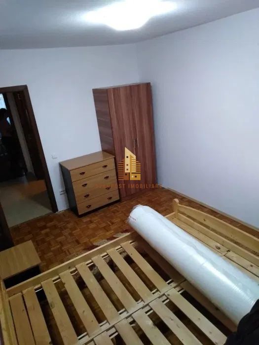 | Apartament cu 3 camere de vanzare | Cartierul Grigorescu | Etaj intermediar | - Poză 4