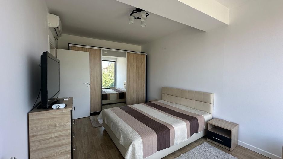 Prelungirea Ghencea – Casă spațioasă, mobilată și utilată, în complex - Poză 8