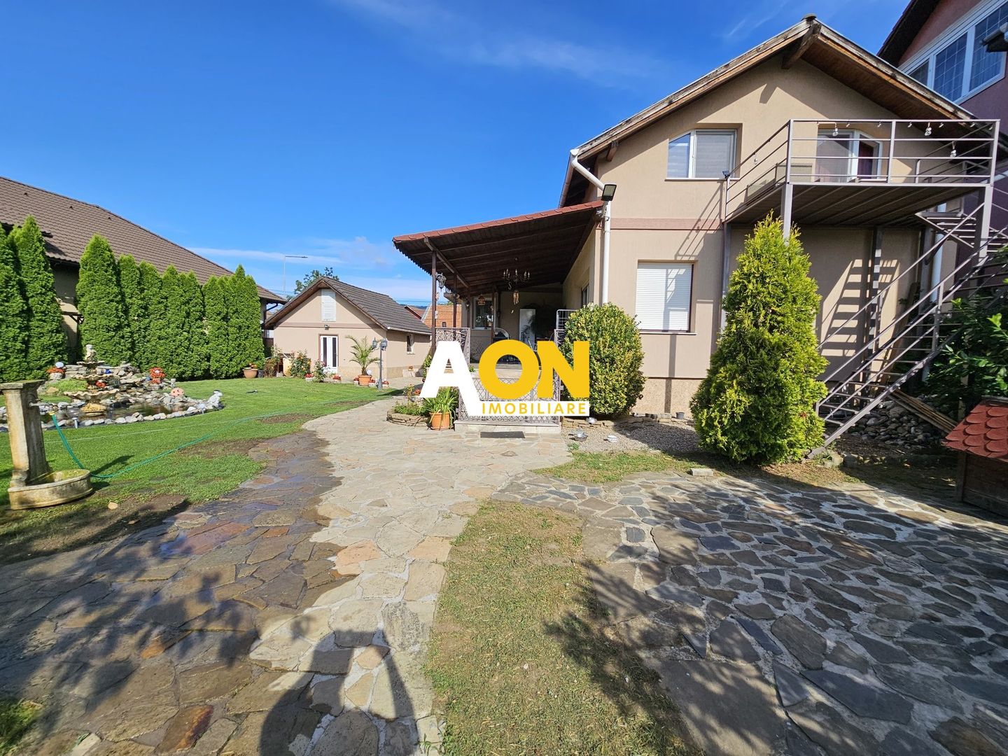 Casa 7 camere, 789 mp teren, Cetate - Poză 1