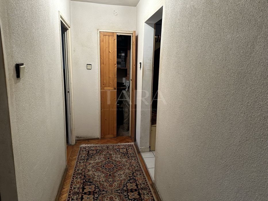 Apartament in Gheorgheni, zonă foarte bună aproape de piață și transpo - Poză 5
