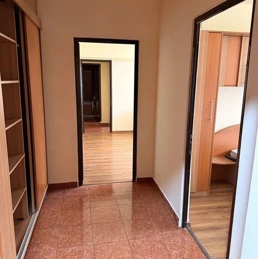 AP. 3 CAMERE CRANGASI, DOG-FRIENDLY, BUCATARIE INCHISA, METROU 5 MIN - Poză 7