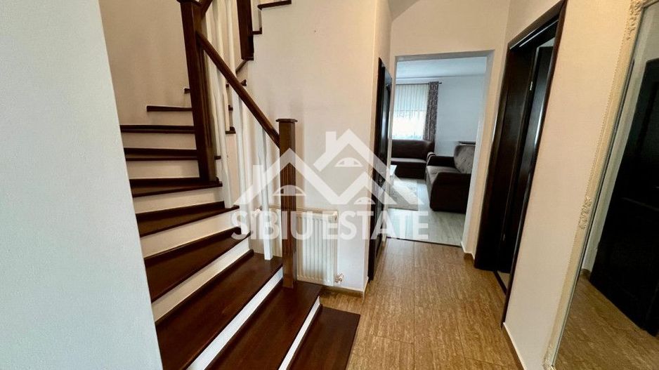 Casa tip duplex cu carport auto mobilata utilata cartier Arhitectilor - Poză 8