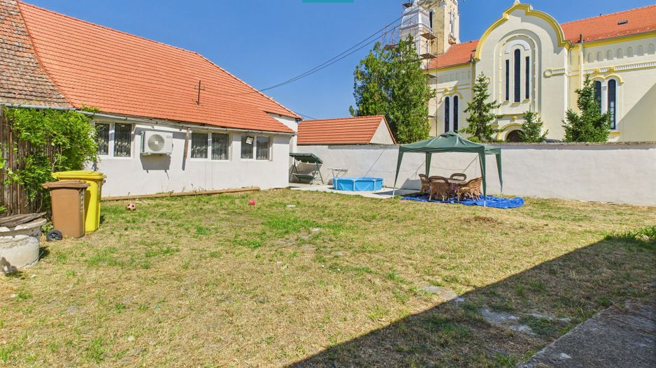 Casă cu 3 camere, anexe  locație Premium în Pecica - Poză 14