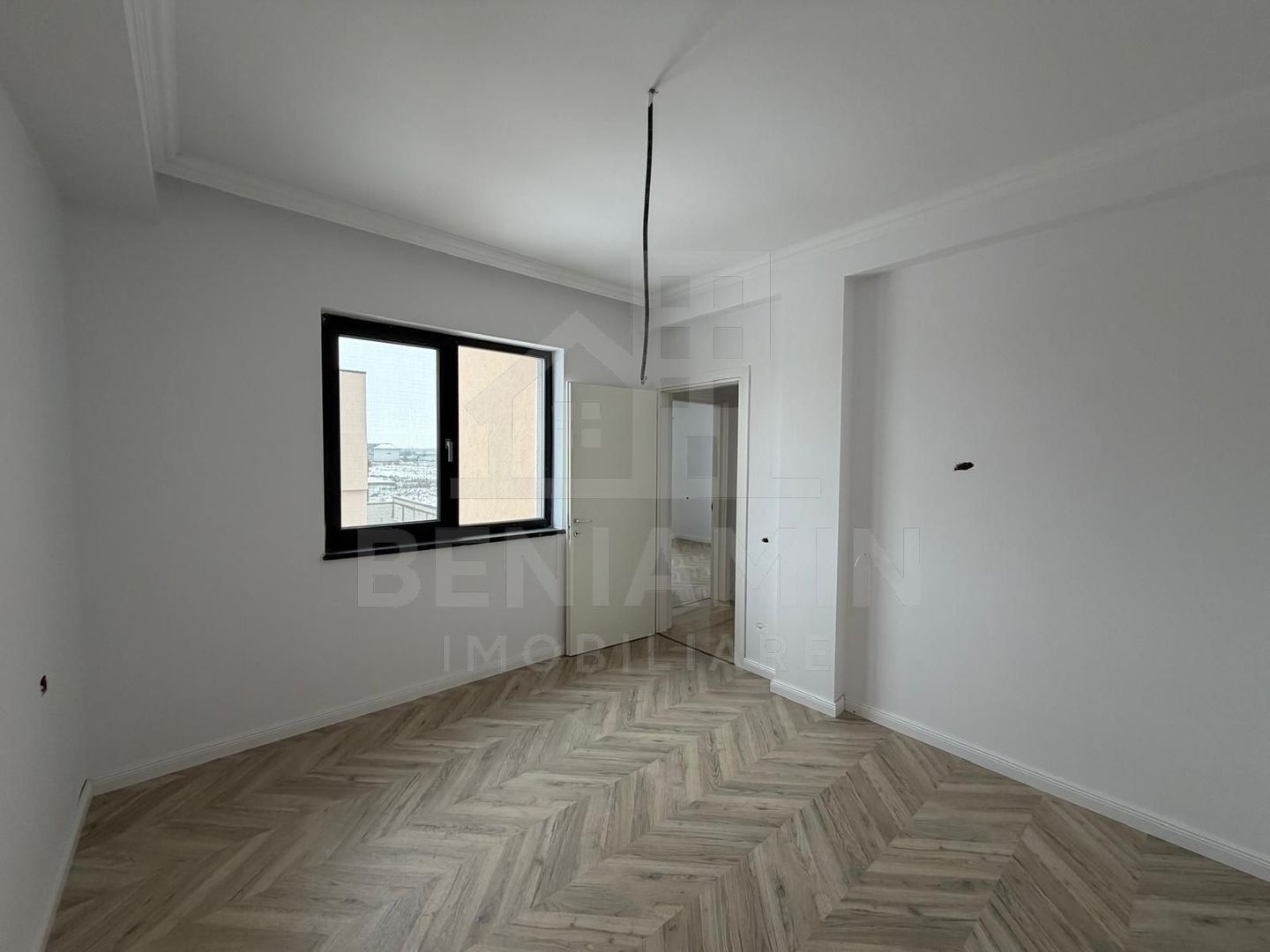 Casa P+1 Toate utilitatile 400mp teren-3 dormitoare-3 bai-La cheie - Poză 4