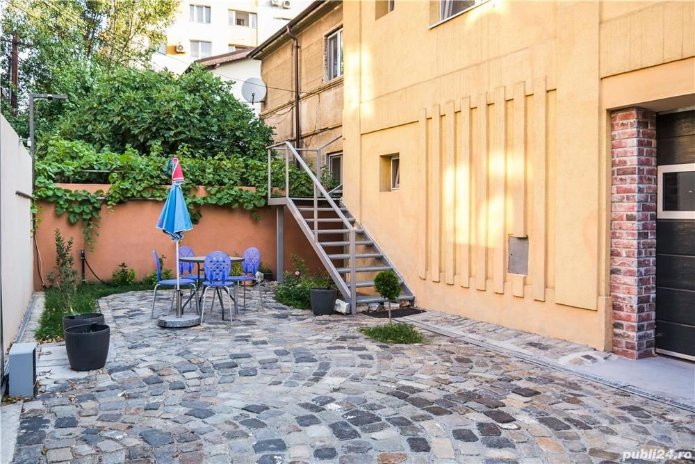 VAND Vila Recent Renovata la 10 minute de Piata Unirii - Poză 5