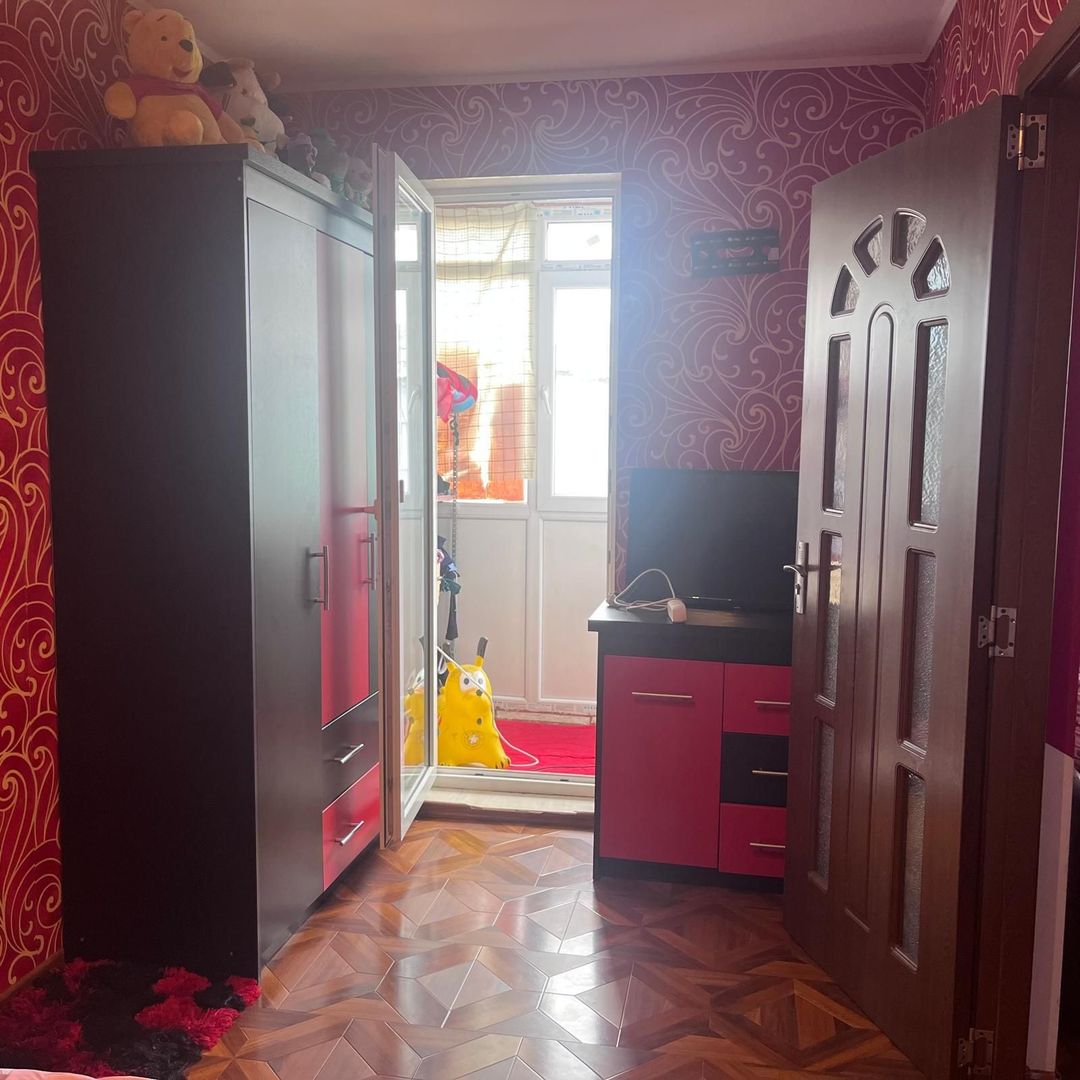 Vânzare apartament în Târgoviște zona Micro 6! - Poză 5