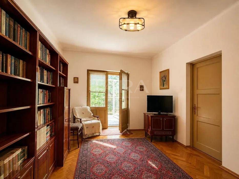 Apartament elegant cu 3 camere în vilă, Ultracentral - Poză 1