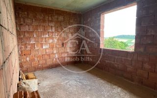 Casă cu 4 camere de vânzare în Hidișelul de Sus, Bihor - Poză 6