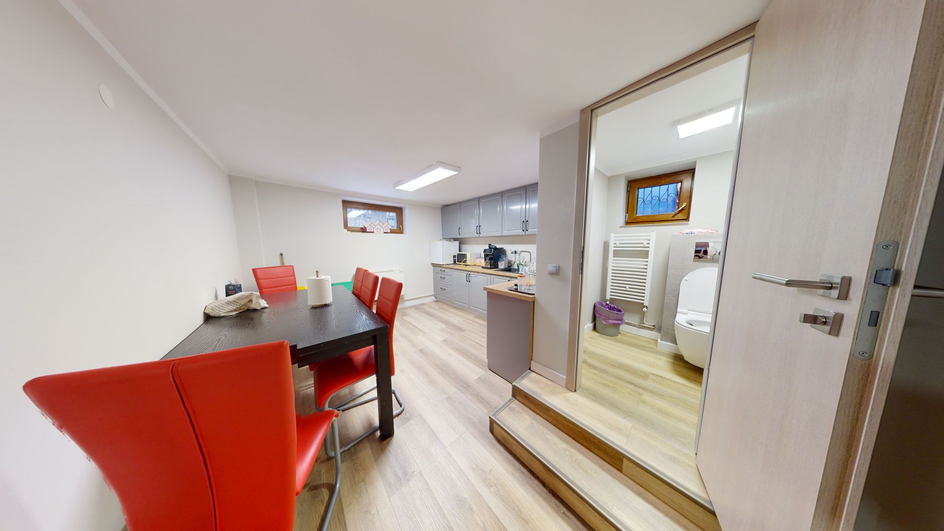 Spațiu de birouri de vânzare și de închiriat în Sub Arini, Sibiu - Poză 4