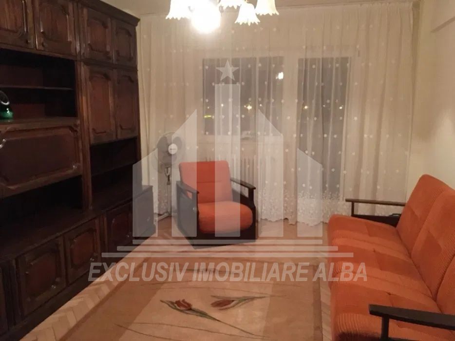 Apartament cu 4 camere de inchiriat, Cetate - Kaufland - Poză 1