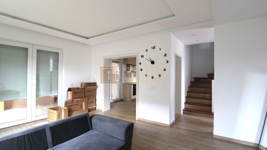 1/2 duplex, 5 camere – prima închiriere | Moșnița Veche - Poză 5