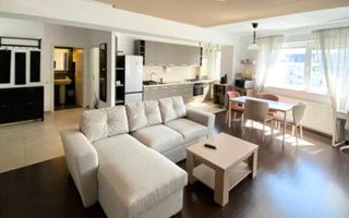 Un apartament care bifează exact ce contează spațiu lumină liniște și parcare - Poză 1
