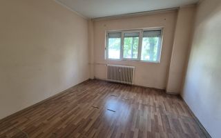 10 MINUTE DE M. TITAN  | 2 CAMERE DECOMANDAT | 92.000€ - Poză 5