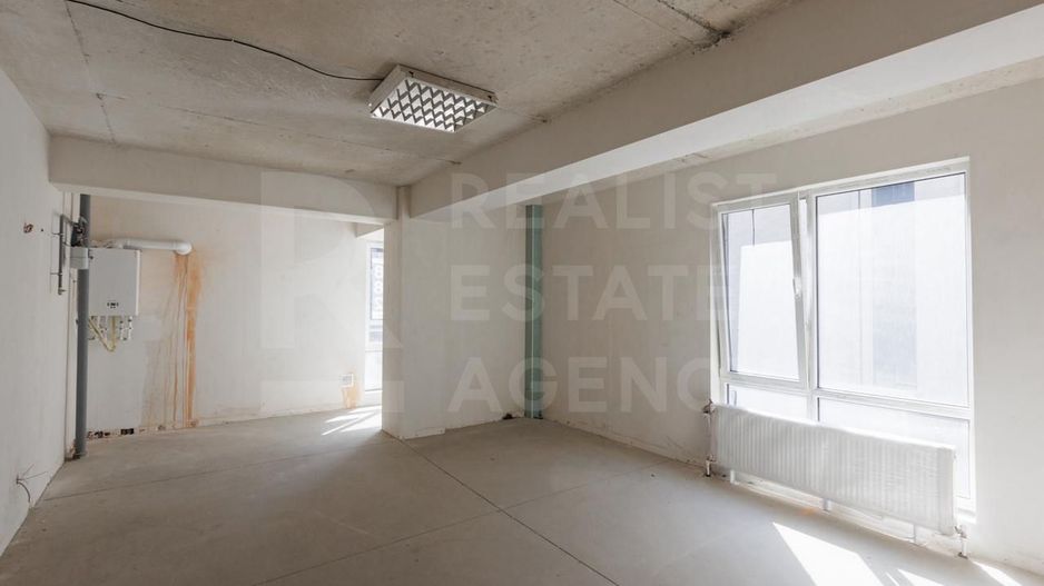 Vânzare, apartament, 1 cameră, strada Calea Ieşilor, Sculeni - Poză 6
