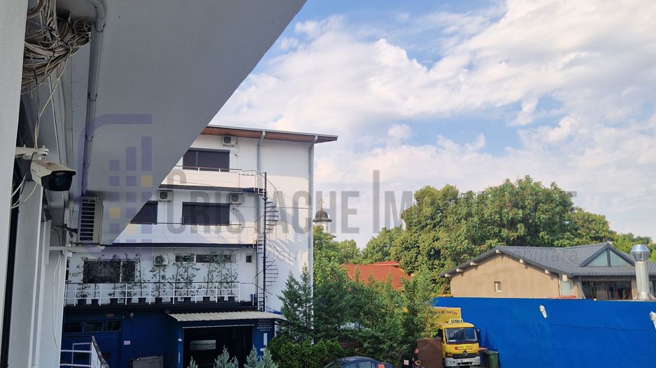 Spatiu comercial renovat si amenajat pentru a fi folosit ca o clinica medicala - Poză 4
