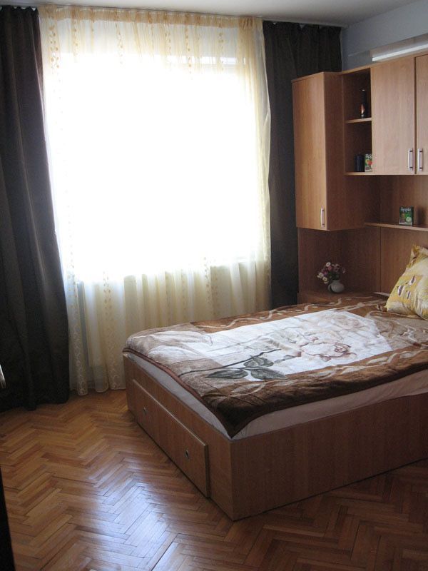 Apartament 3 camere Oltenitei / Aparatorii Patriei - Poză 4