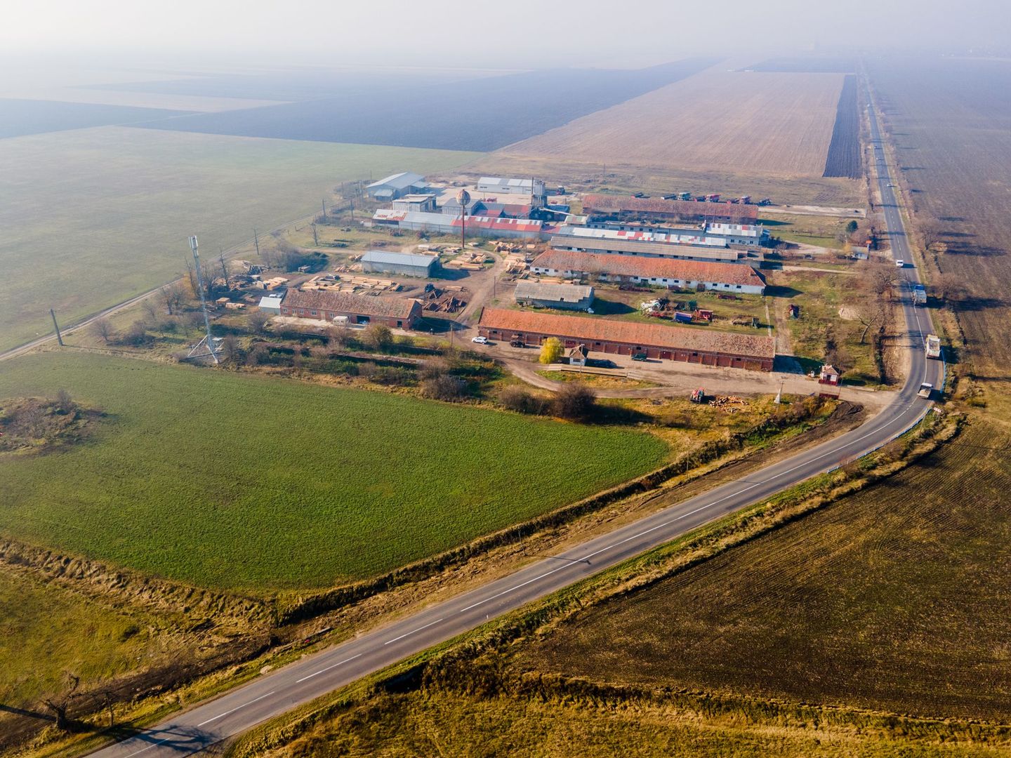 Depozit/hală cu teren de 1700mp - Poză 15