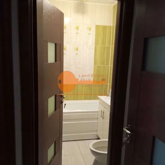 Apartament cu 2 camere Grivitei-1Mai - Poză 4