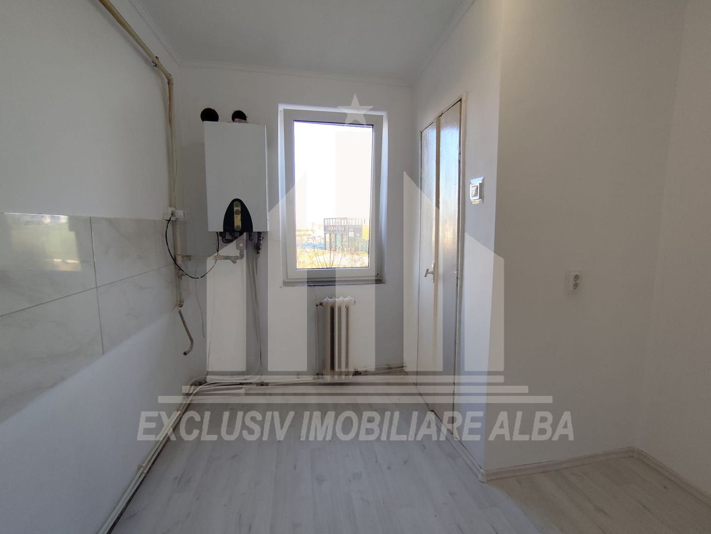 Apartament cu 2 camere decomandate, Ampoi 1 - Poză 5
