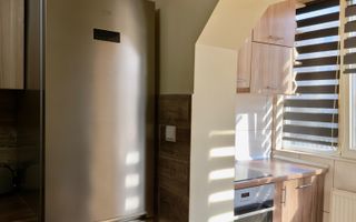 Pb 2 camere, etajul 2, str. Xenopol, aproape de Ramada - Poză 11