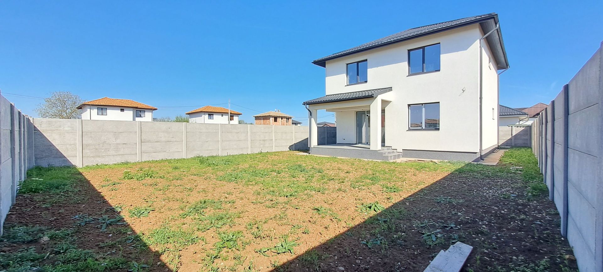 Dragomiresti Deal, casa individuala P+1+M, utilitati, stb la 700 metri - Poză 2