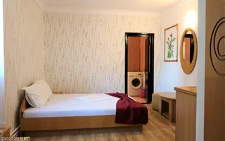 Mamaia Nord - Langa Mare, pensiune la cheie, 11 camere, 9 bai! - Poză 53