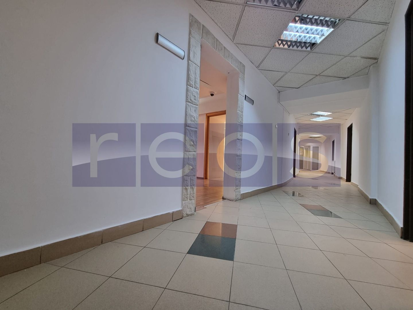 VANZARE SPATIU COMERCIAL | 15 CAMERE | ZONA UNIRII - Poză 22