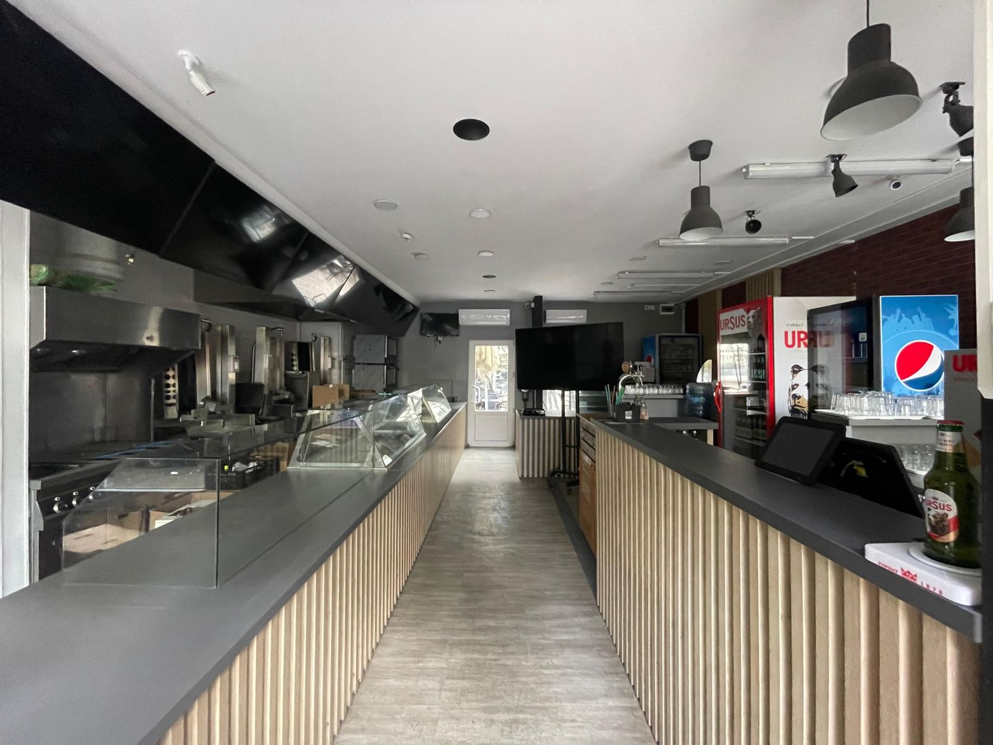 Spatiu Comercial | Vitrina 7ml | Metrou Pipera | Trafic Intens - Poză 4