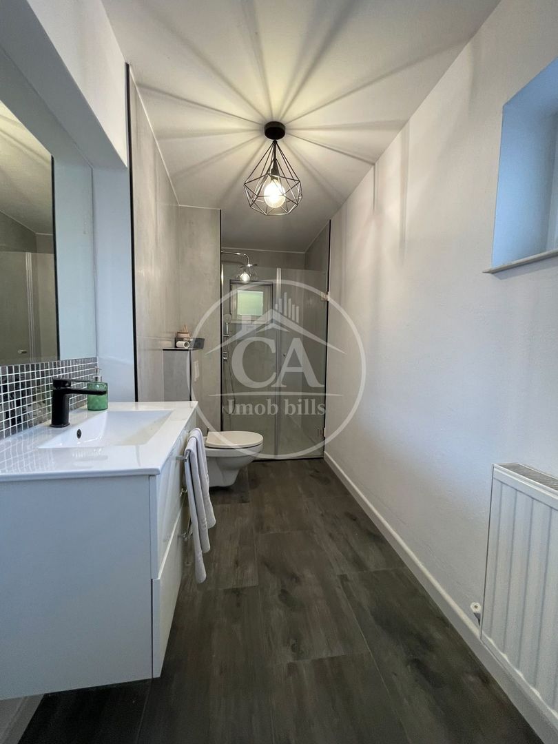 Casa de vanzare cu 10 camere in Santandrei, Bihor - Poză 37
