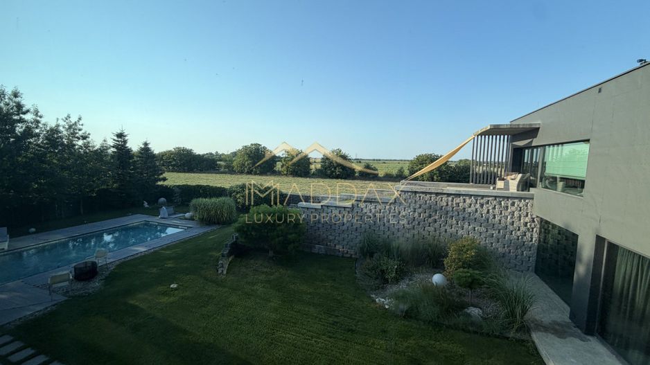 Vila Exclusivista *2223mp teren* / Piscina proprie / 5 garaje / Otopeni - Poză 33