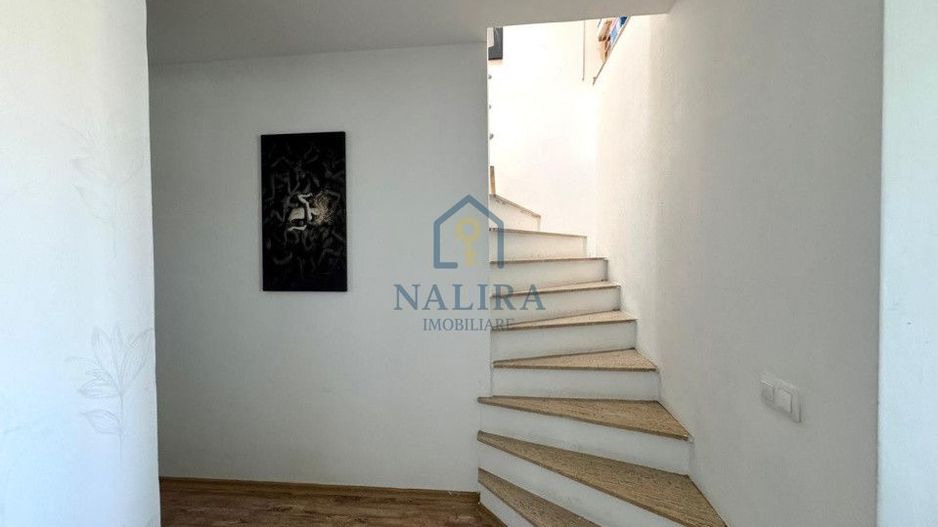 Apartament cu 3 camere de vanzare pe 2 nivele, spatios - Victoriei - Poză 6