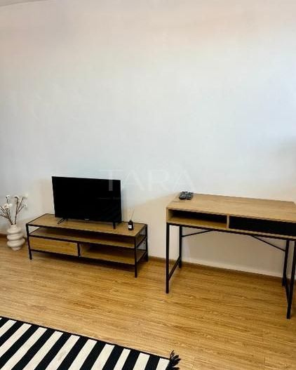 Garsonieră modernă, 30 mp, complet utilată, aproape de FSPAC și FSEGA. - Poză 9