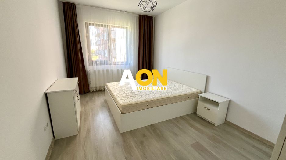 Apartament cu 3 Camere, Bloc Nou, Etaj 1, Zona Centru - Poză 5