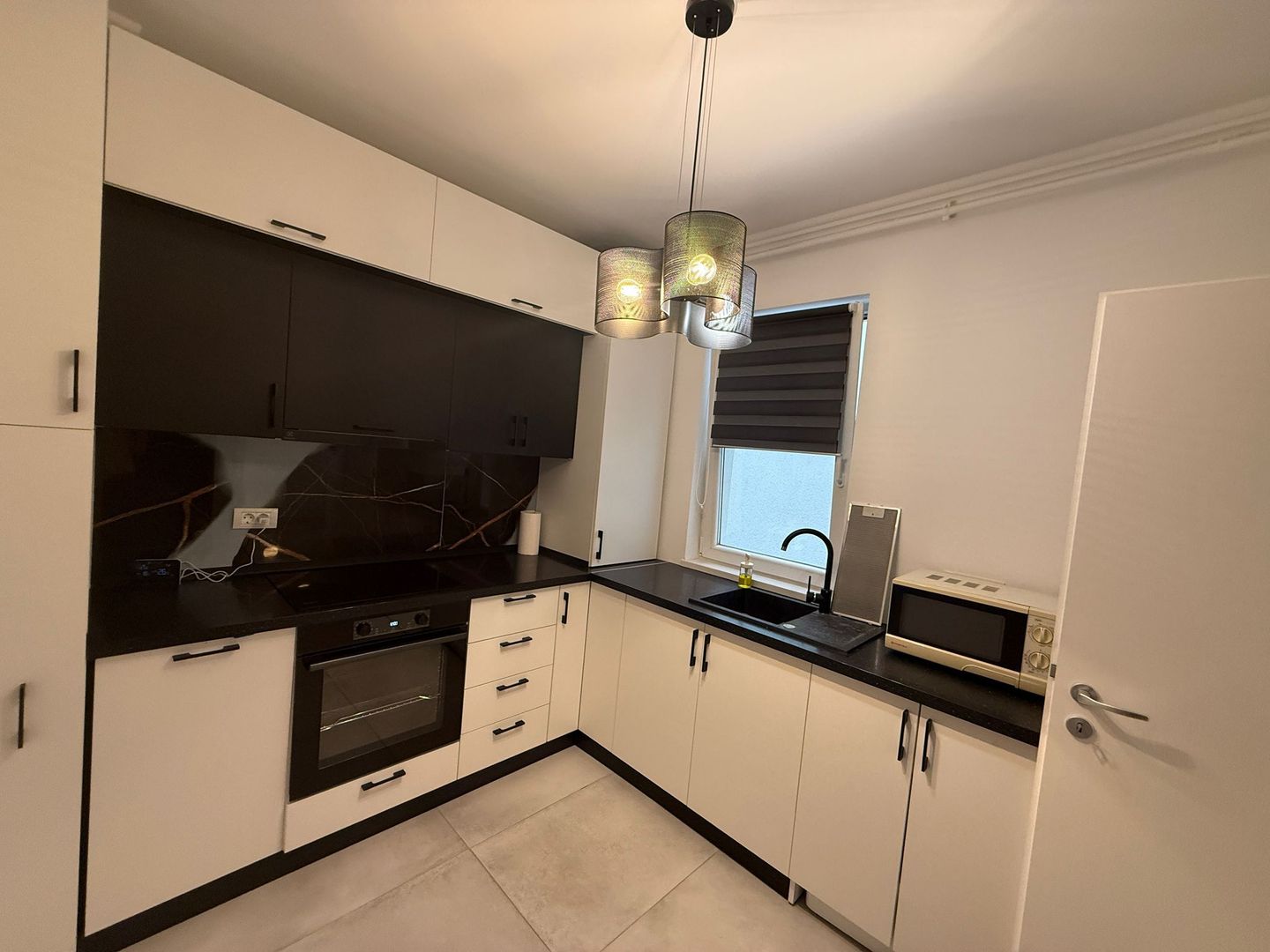 Giroc-Neptun | 2 Camere | Etaj 1 | Bucatarie inchisa | Disponibil imediat - Poză 2