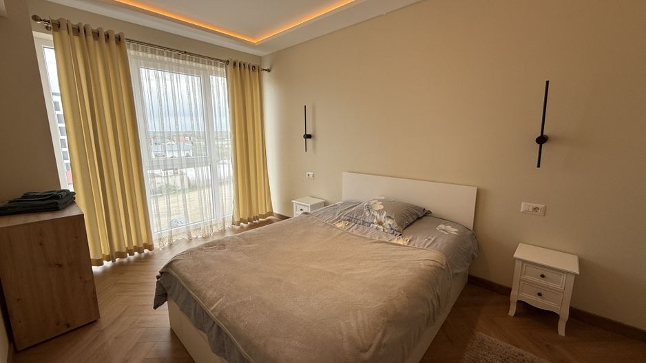 Apartament spațios și luminos cu 3 Camere I Rădăuți - Poză 24