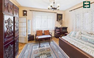 Casă cu 10 camere și 1437 mp teren în Ineu - Arad - Poză 14