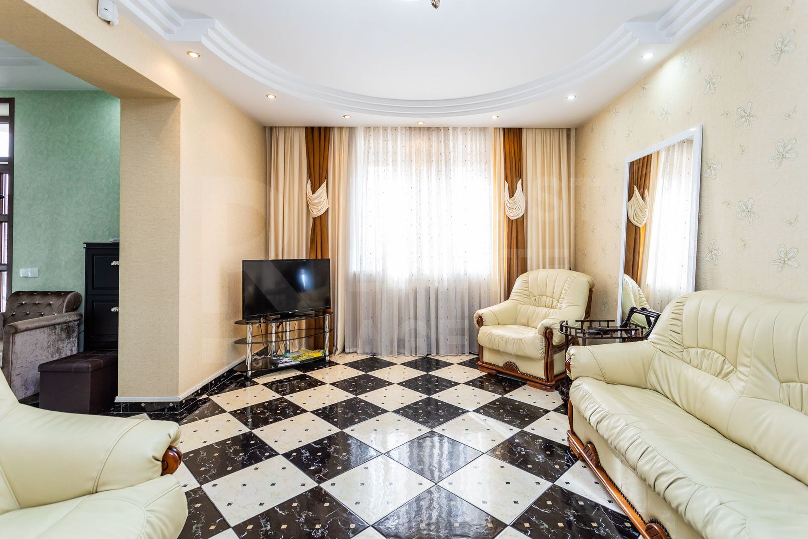 Vânzare, casă, 3 nivele, 200 mp + 10 ari, str. Gura Văii, Rîșcani - Poză 9