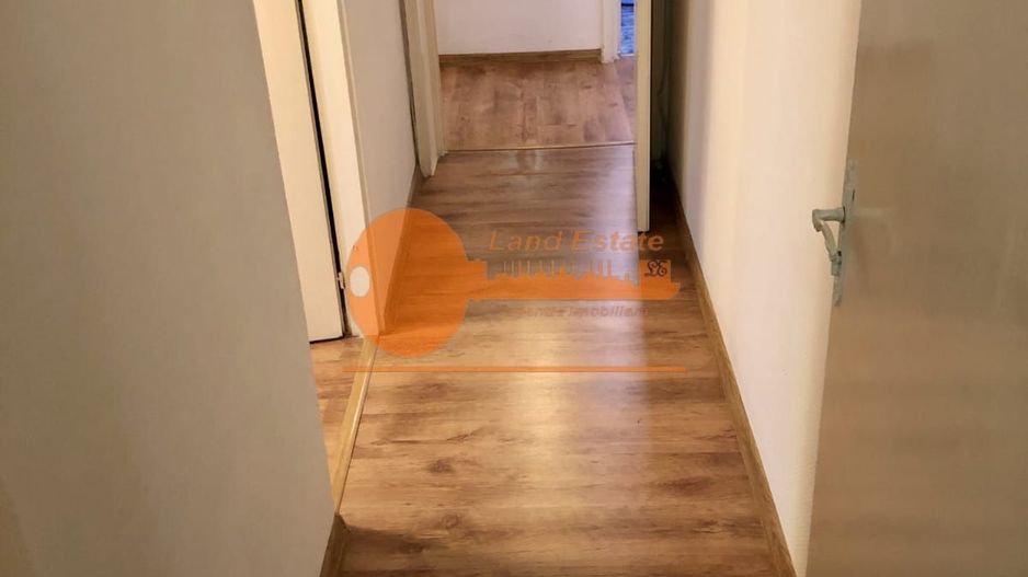 Vanzare 3 camere Brancoveanu/Piata Sudului - Poză 3