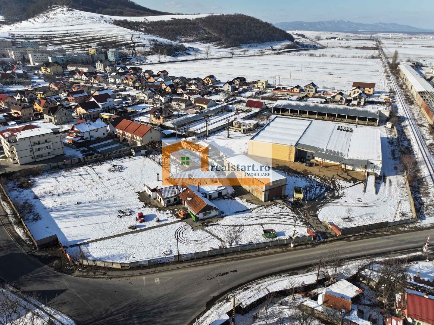 Codlea Nord, Ideal investitie, 17000mp teren,  D 155ml la DJ112a,  acces E68 - Poză 9