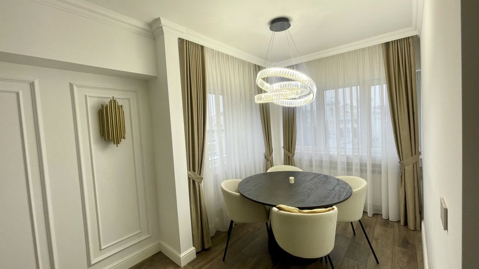 Apartament 3 camere | LUX | Ultracentral | Etaj 2 | Bloc cu lift - Poză 3