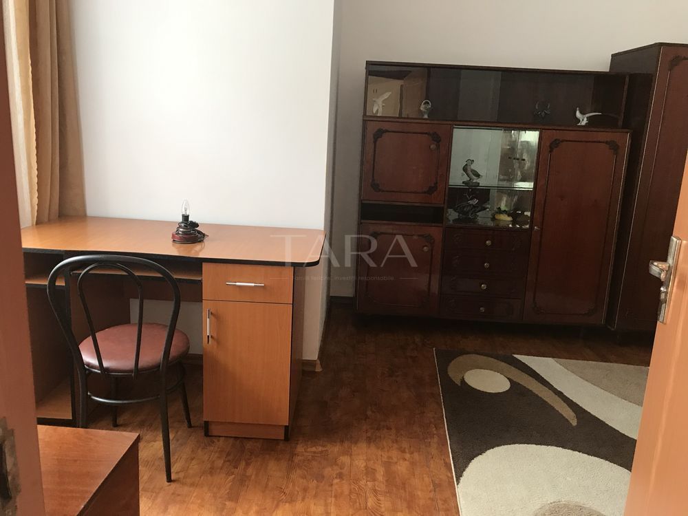 Casă cu 2 camere decomandate de vânzare în zona Horea/Gară - Poză 1