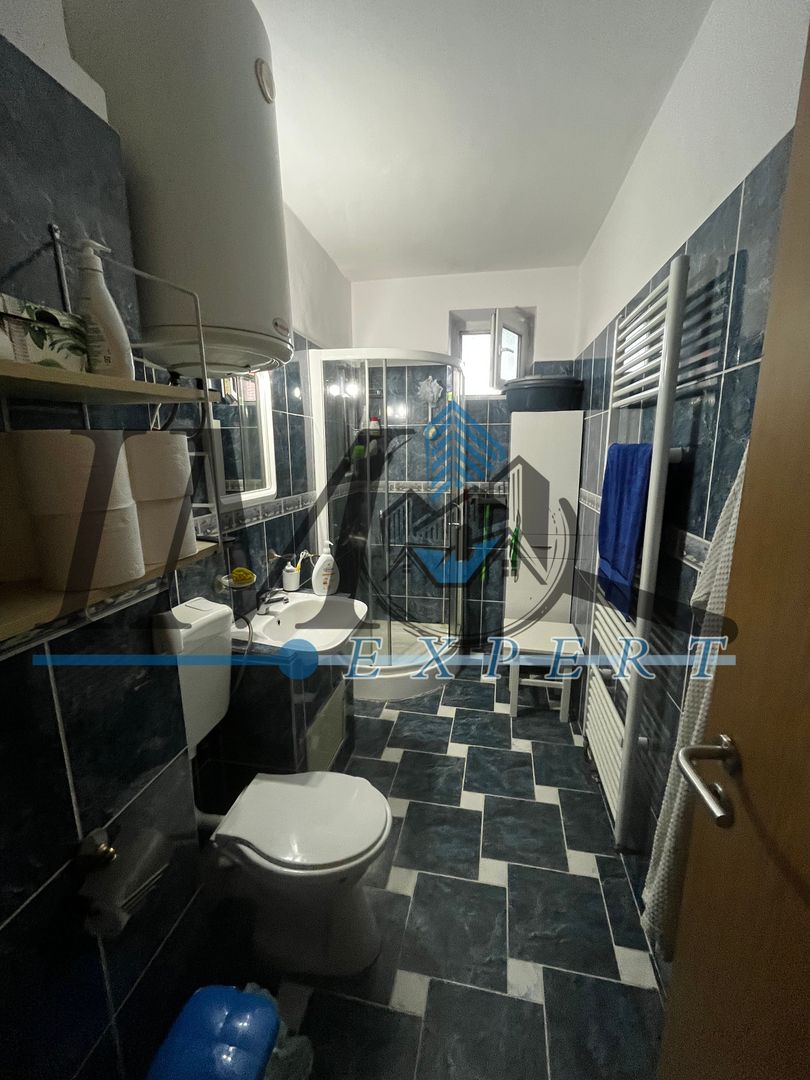 Apartament cu 3 camere de vânzare la etajul 2 in Sebeș - Poză 5