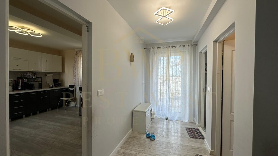 DUPLEX 1/2, 4 CAMERE, MOSNITA - Poză 8