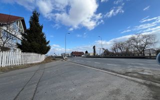 Teren intravilan pretabil hala, toate utilitatile - Poză 2