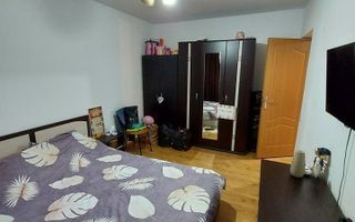 Apartament cu 3 camere și 2 locuri de parcare, zona Florilor. - Poză 6